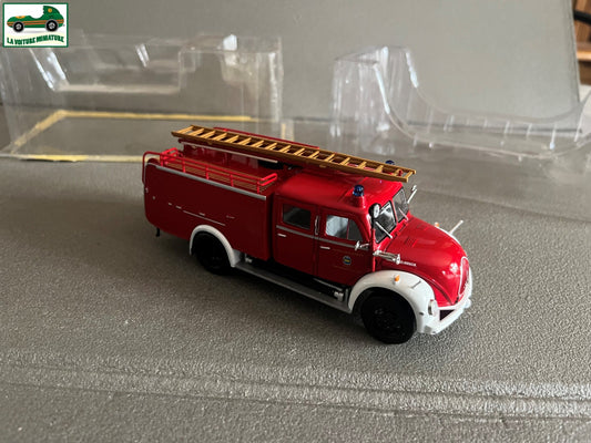 Voiture miniature Camion Pompiers Magirus TLF 15 Hachette au 1/43