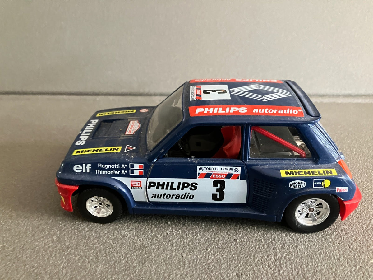 Ancienne Voiture Miniature Renault 5 Turbo Tour Corse Rallye Burago Italy 1/24