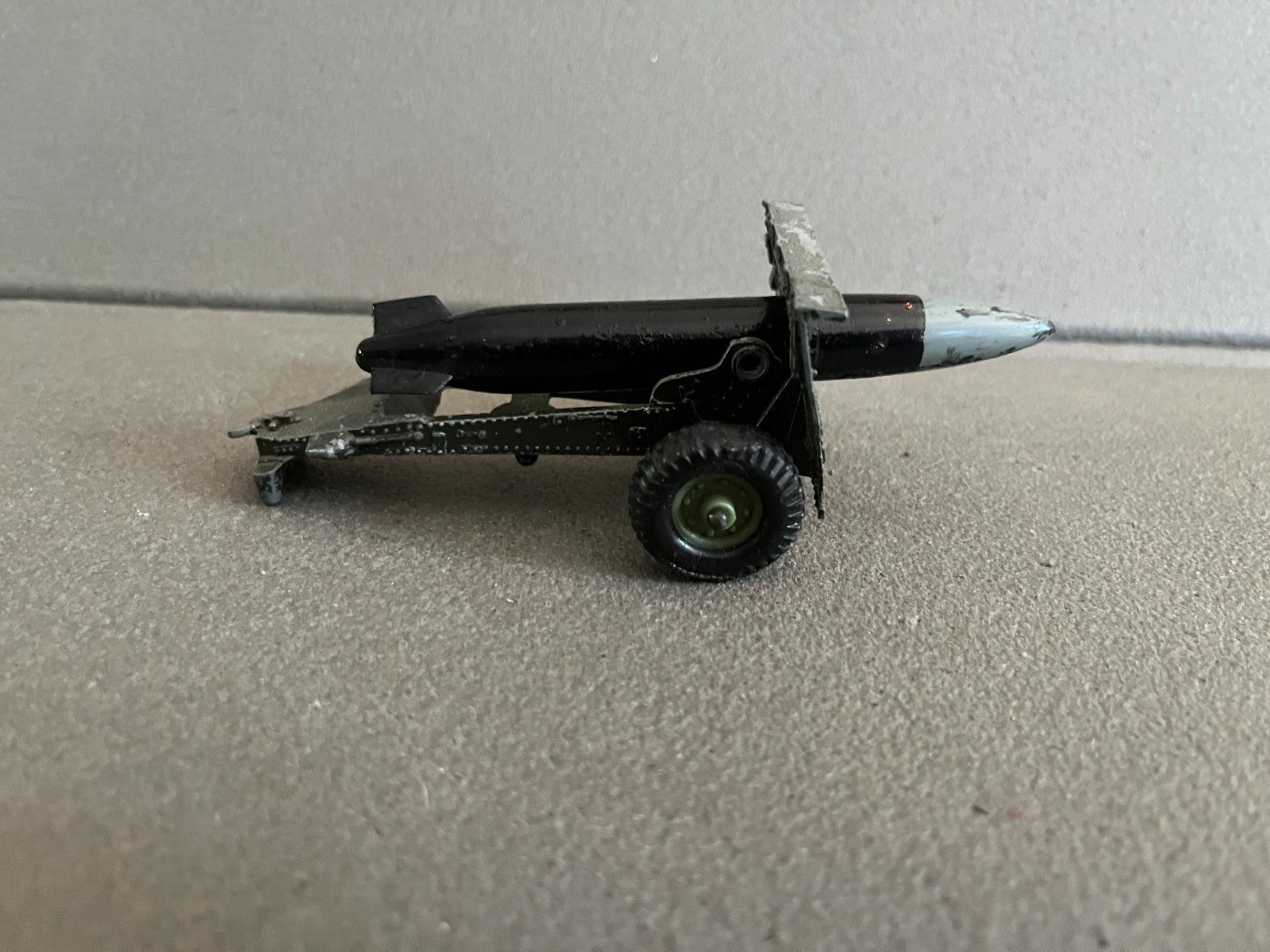 Ancienne Miniature Militaire Canon Crescent Toys England Epave