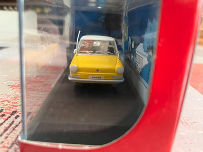 Voiture Miniature BMW 700 QRN sur Bretzelburg Spirou 1/43