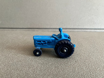 Voiture Miniature Ancien Tracteur Agricole Tomte Lardal Norway Plastique Gomme