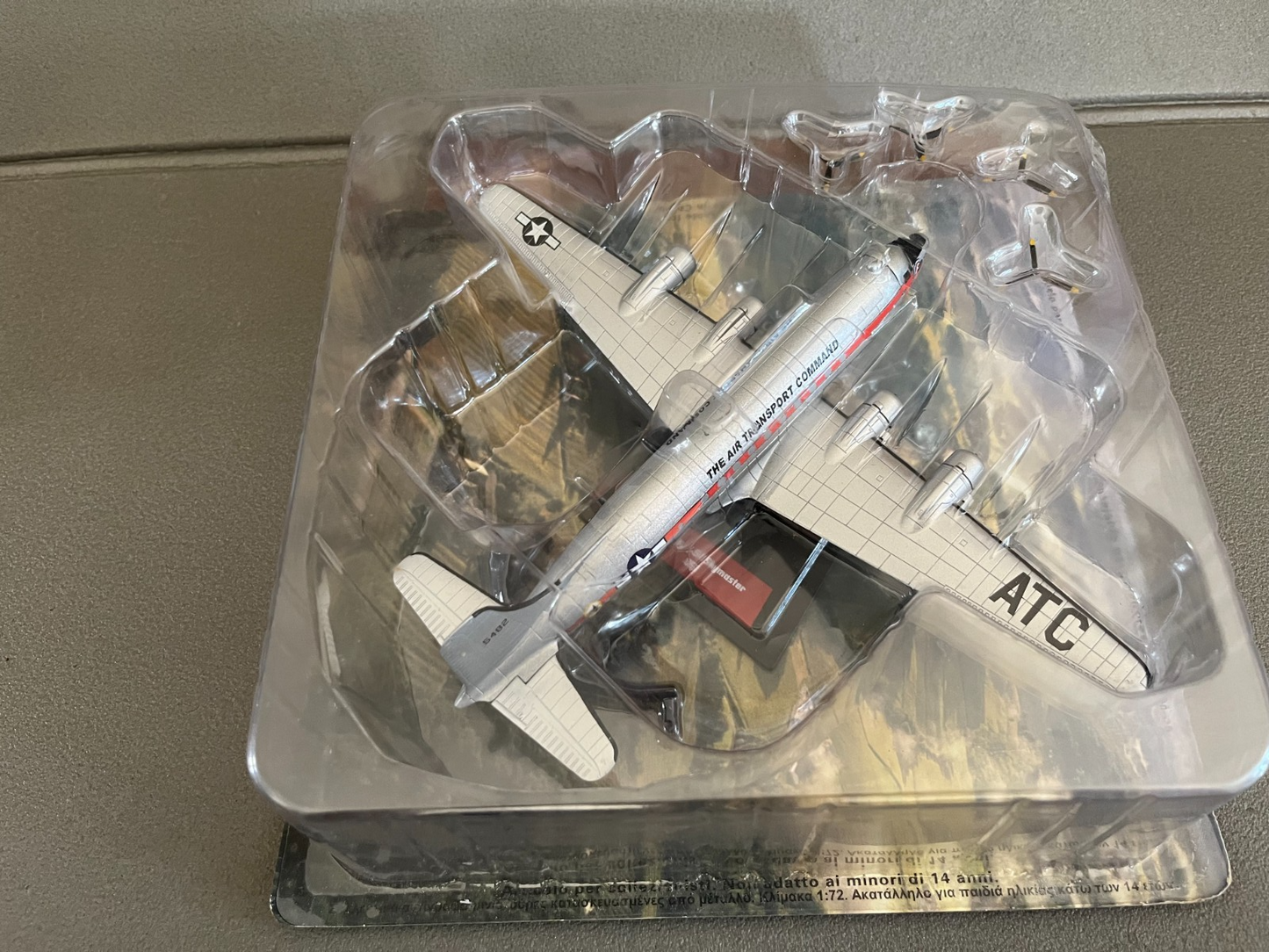 Avion miniature Militaire Bombardier Douglas C-54 Skymaster Altaya 1/72
