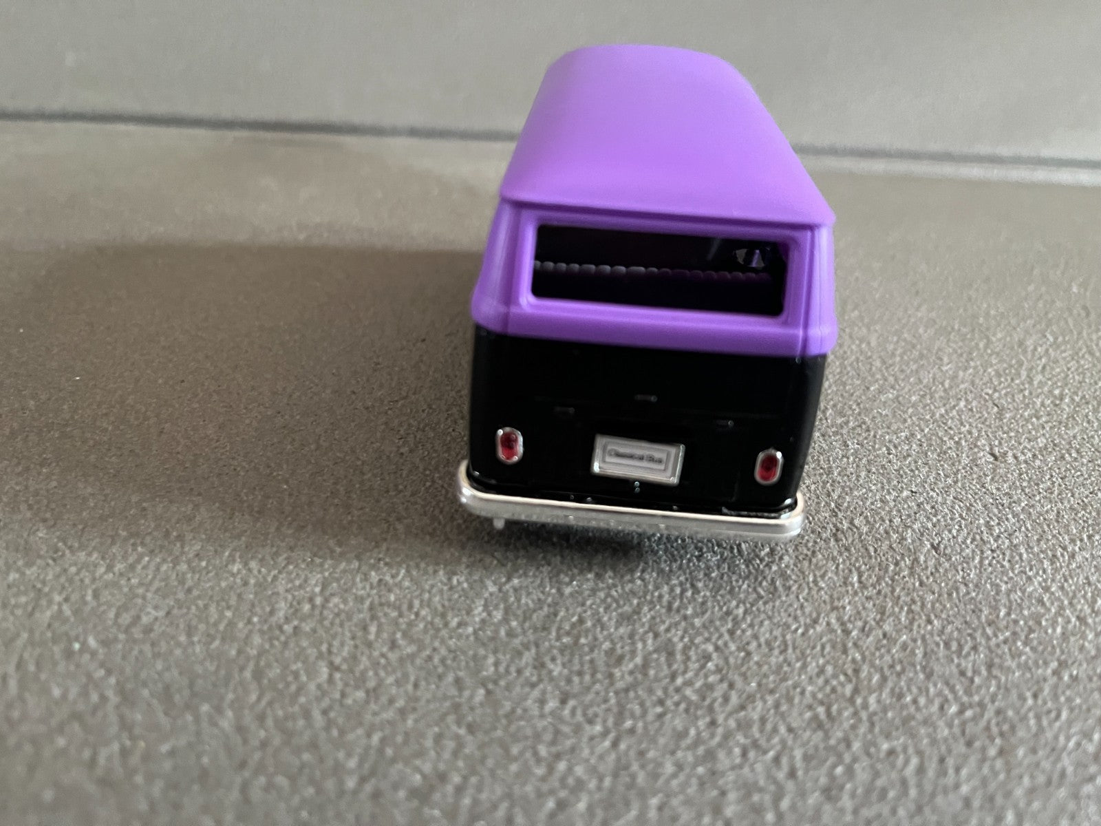 Voiture Miniature Bus Volkswagen Combi T1 1963 Welly au 1/34 1/39