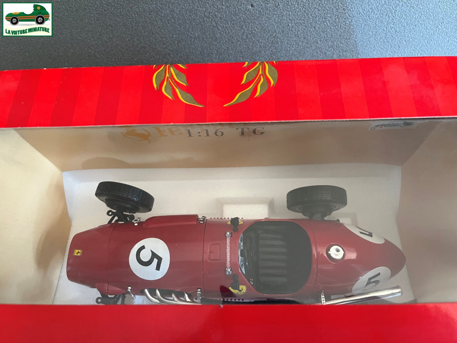 Voiture miniature Ferrari 500 F2 Polistil au 1/16
