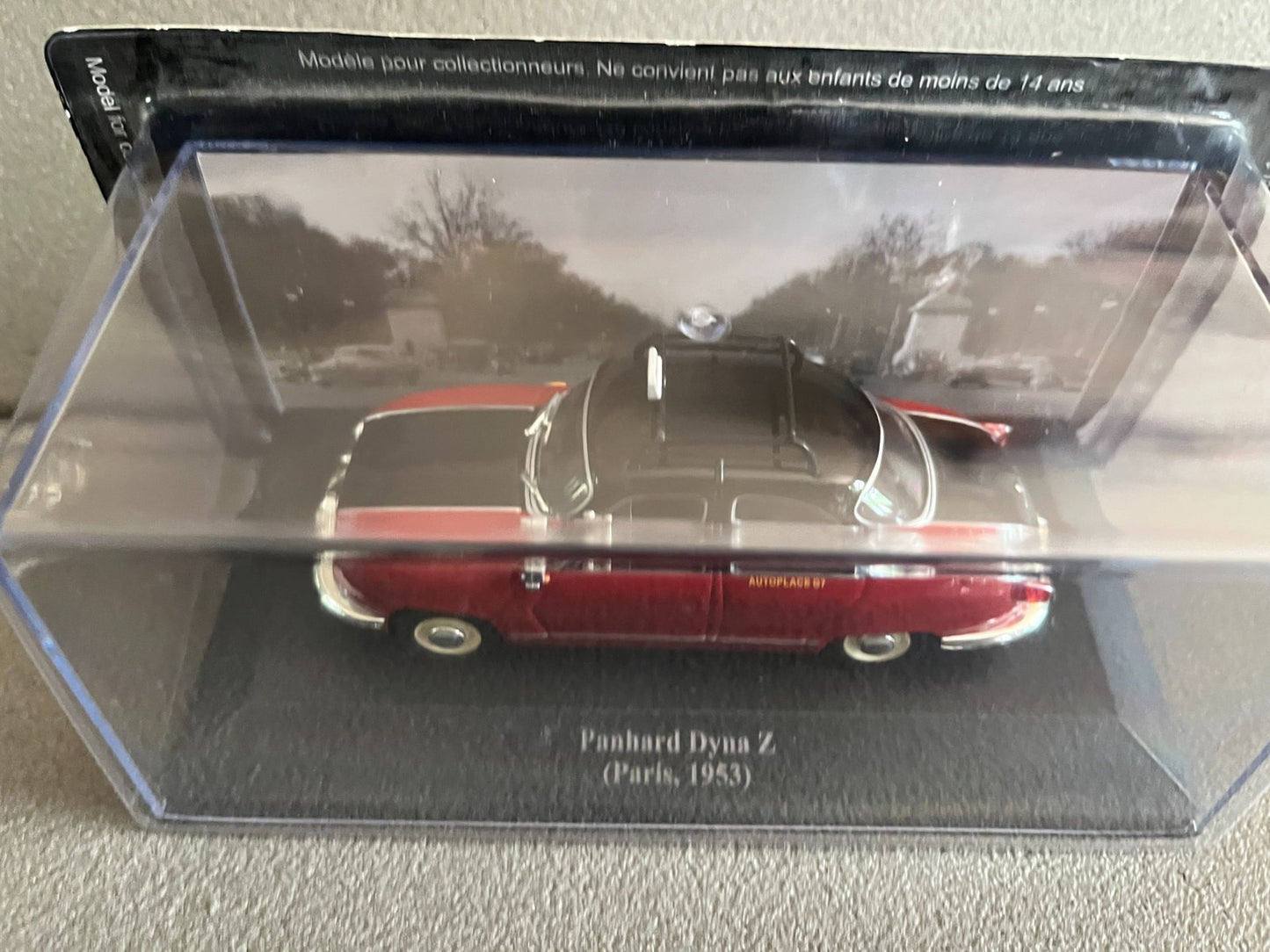 Voiture Miniature Panhard Dyna Z Taxi Paris 1953 au 1/43