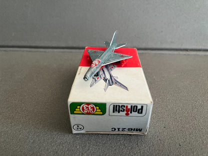 Ancien Avion miniature Militaire Mig 21 C Club 33 Polistil 1976