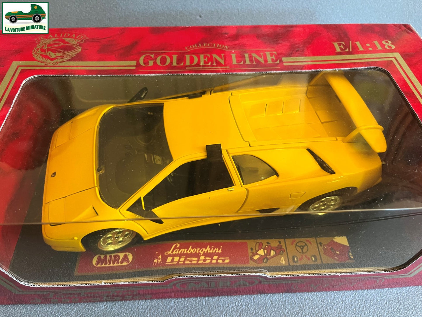Voiture miniature Lamborghini Diablo Mira au 1/18