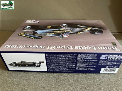 Maquette  à monter F1 Voiture miniature Team Lotus type 91 Belgian GP Ebbro 1/20