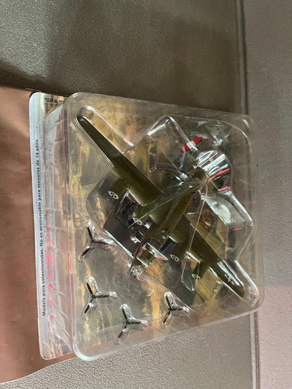 Avion miniature Militaire Bombardier Consolidated B-24D Liberator Altaya 1/72