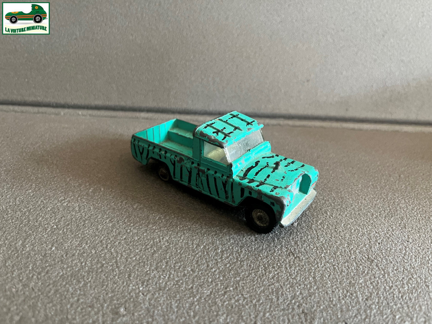 Ancienne Voiture Miniature Land Rover 109 WB Corgi Toys Daktari Epave 1/43