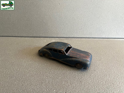 Ancienne Voiture Miniature Metal Tole Mécanisme 12cm environ Gaspard Gaubier ??