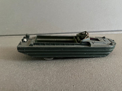 Ancienne Miniature Militaire Blindé DUKW 825 Dinky Toys Meccano France Epave