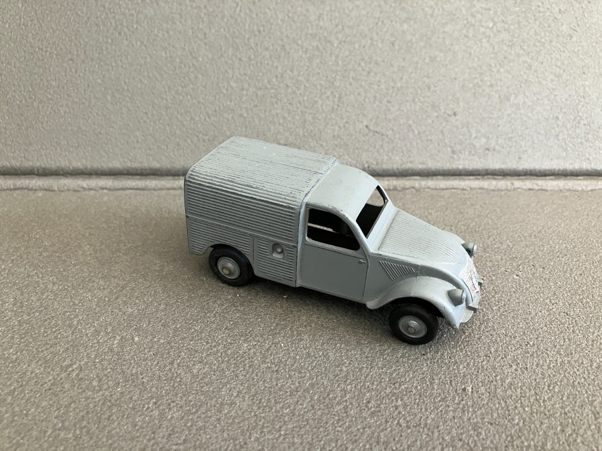 Ancienne Voiture Miniature Citroen 2CV Fourgonnette JRD France 1/43