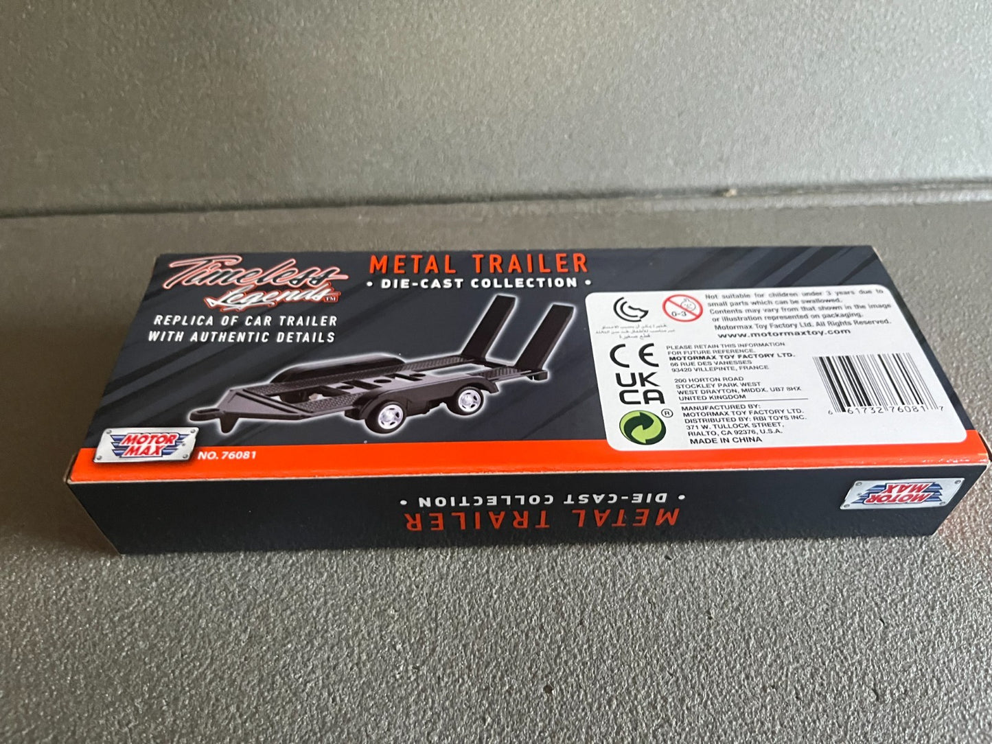 Voiture miniature Remorque Porte Voiture MotorMax Assistance Dépannage au 1/43