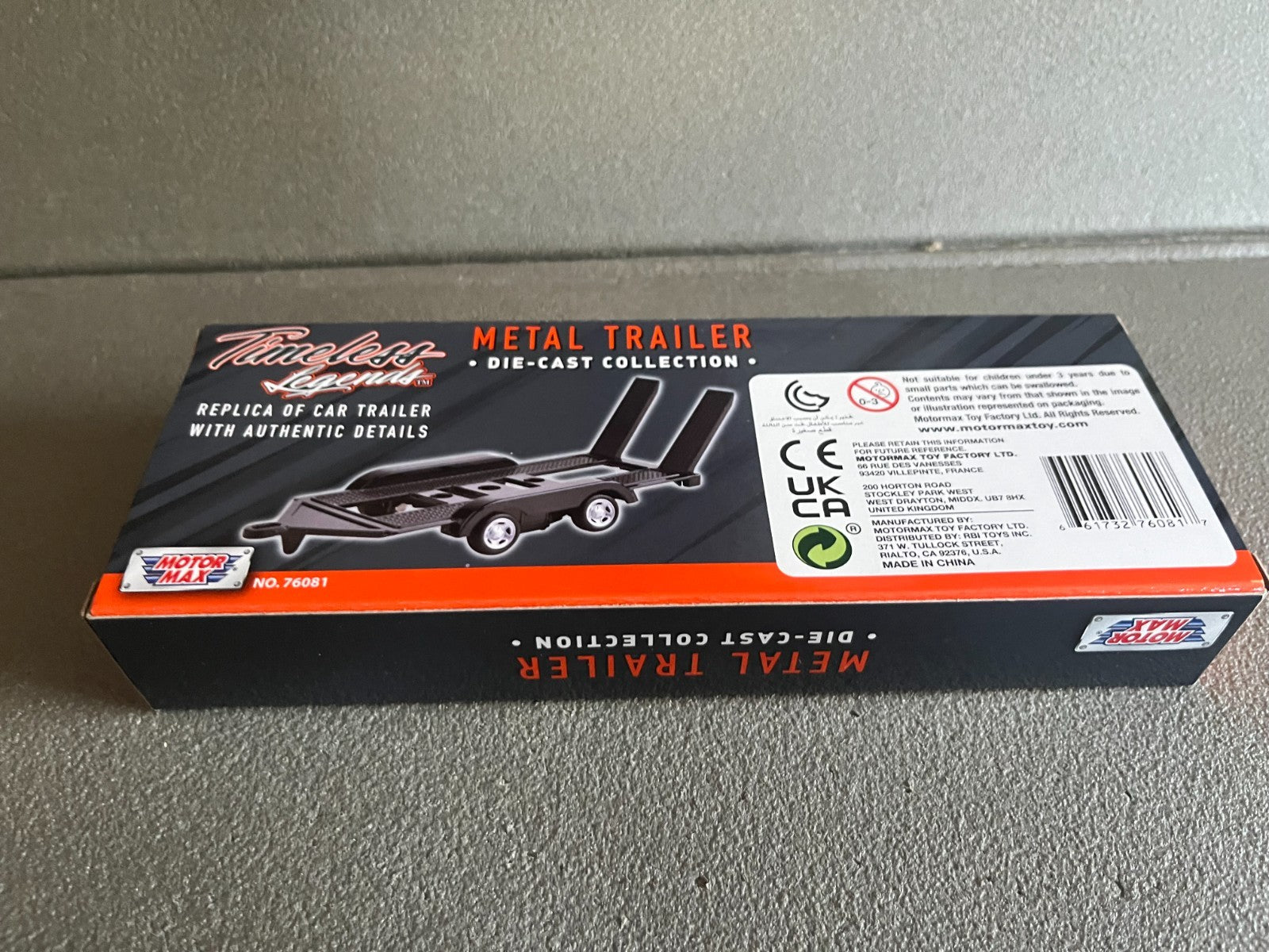 Voiture miniature Remorque Porte Voiture MotorMax Assistance Dépannage au 1/43
