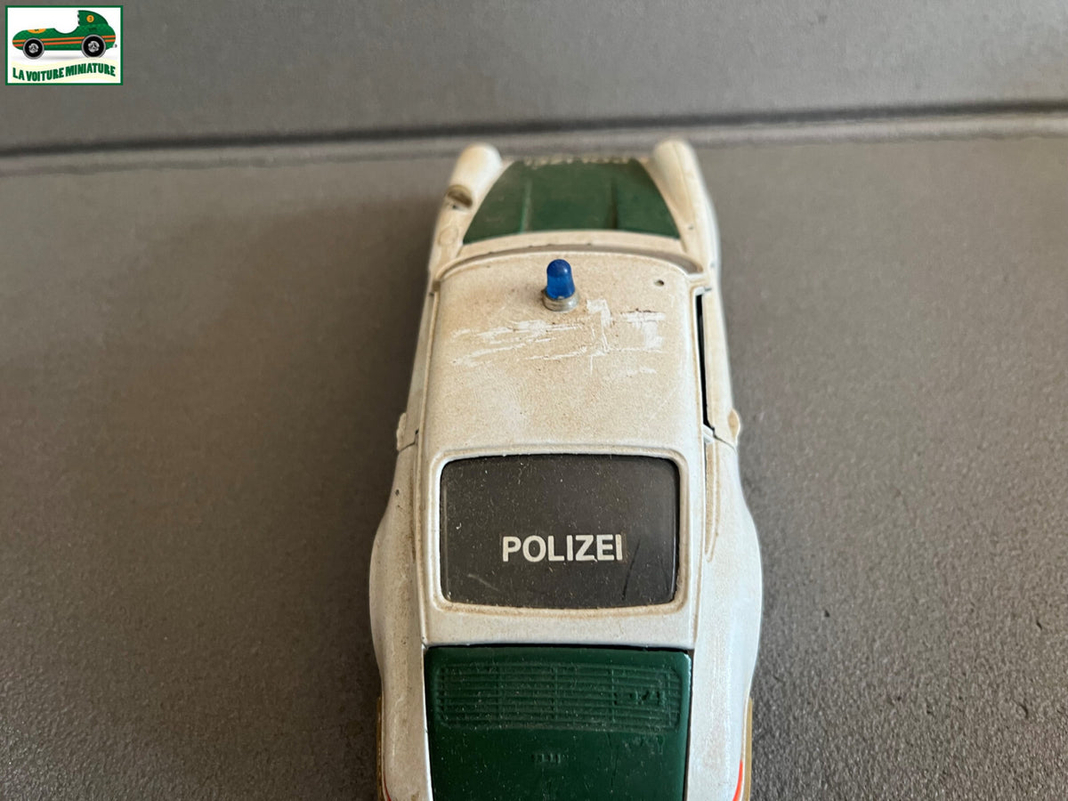 Ancienne Voiture Miniature Porsche 911 Polizei Burago au 1/24 Epave
