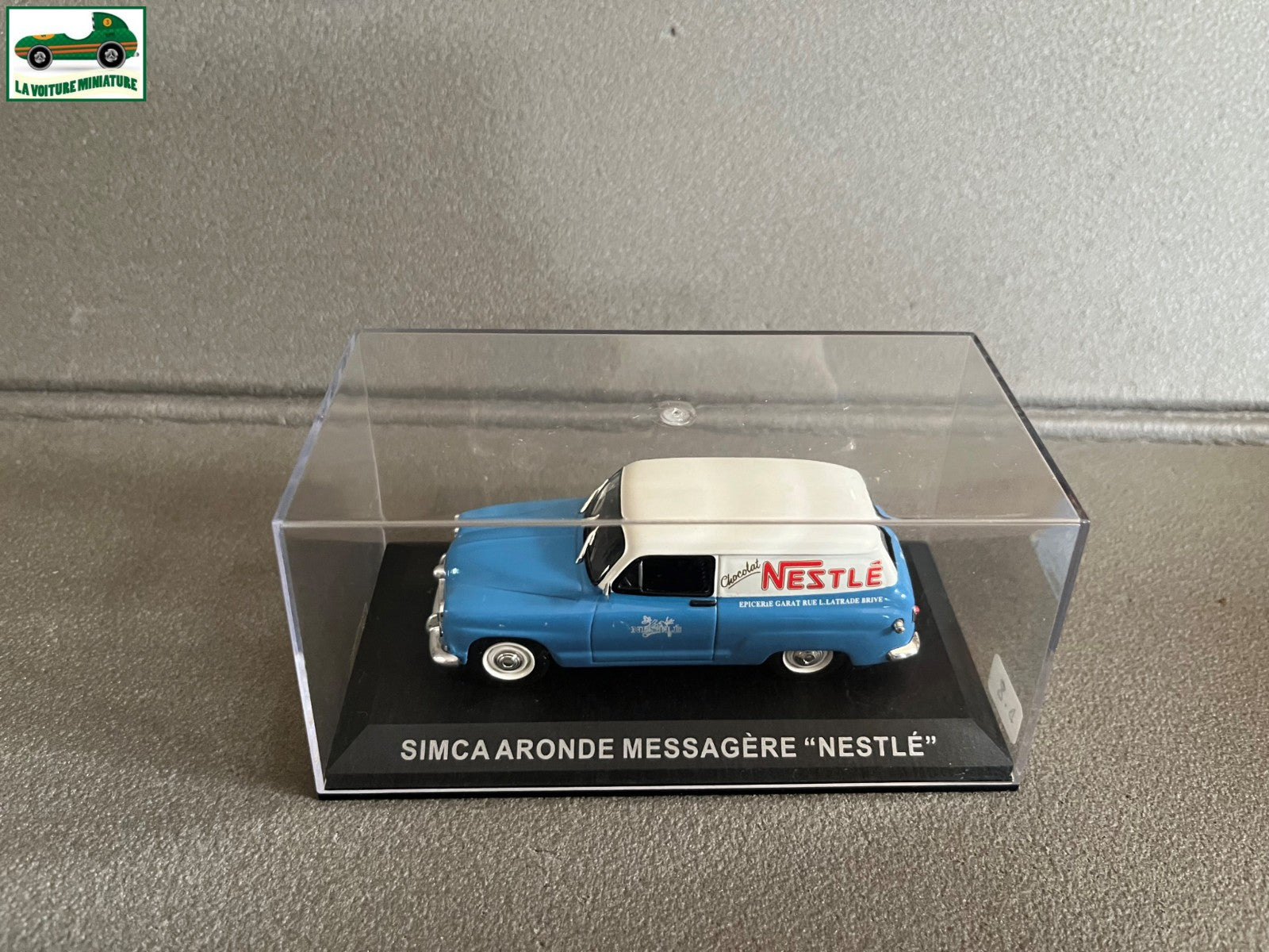 Voiture Miniature Publicitaire Simca Aronde Messagère Nestlé au 1/43