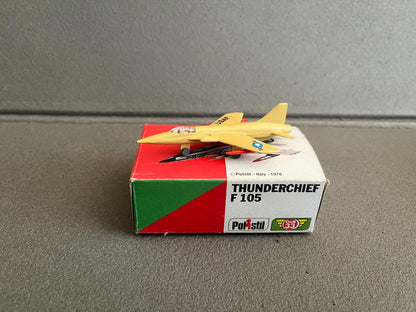 Ancien Avion miniature Militaire Thunderchief F 105 Club 33 Polistil 1976