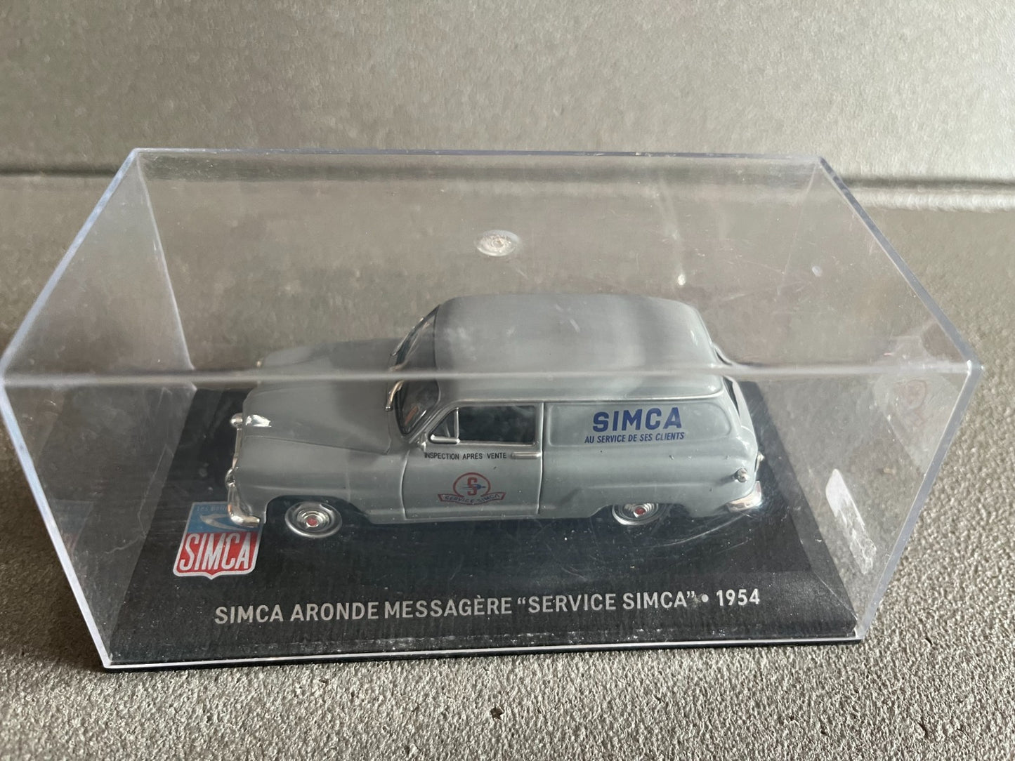Voiture miniature Simca Aronde Messagère Service 1954 Altaya au 1/43