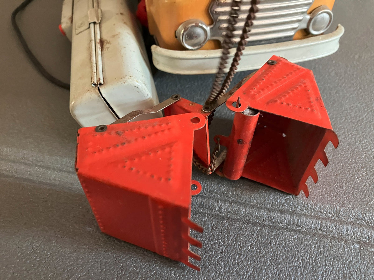Jouet Ancien Voiture Miniature Tôle Camion Grue Gama Incomplet