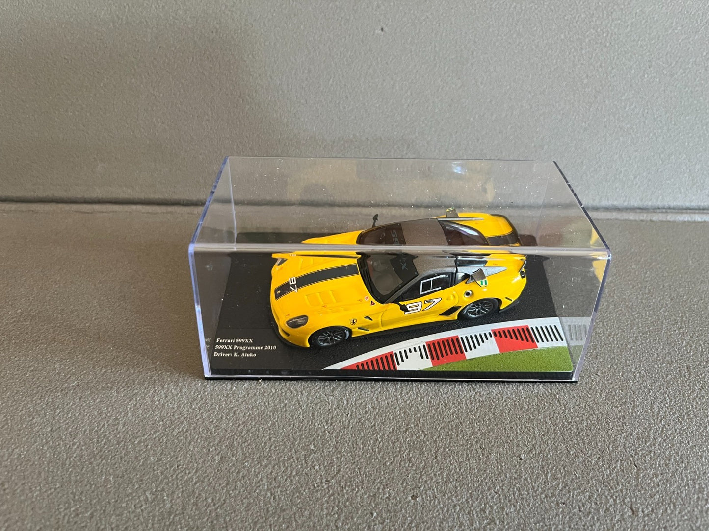 Voiture miniature Collection Ferrari 599XX Programme 2010 au 1/43