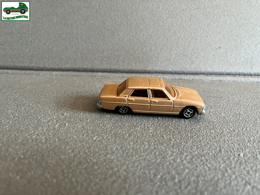 Ancienne Miniature Voiture Peugeot 604 MiniJet Norev France 1/64