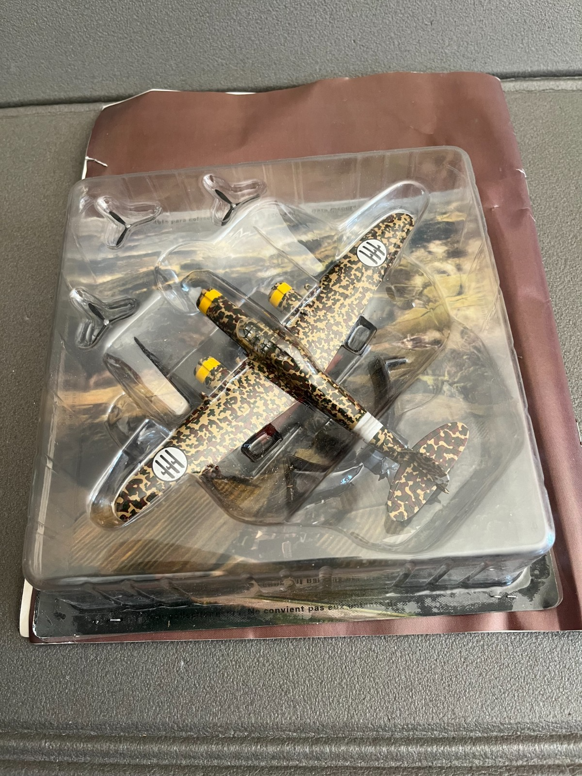 Avion miniature Militaire Bombardier Cantz Z.1007 bis Alcione Altaya 1/72