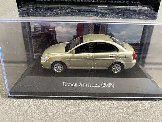 Voiture Miniature Dodge Attitude 2008 au 1/43