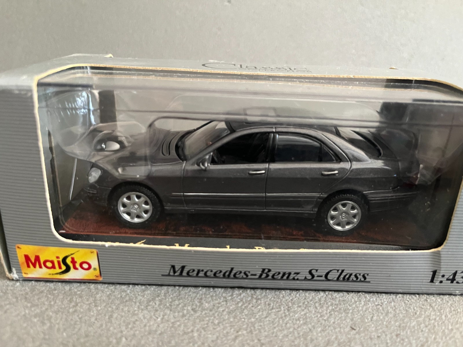 Voiture Miniature Mercedes Benz S Class 1998 Maisto 1/43