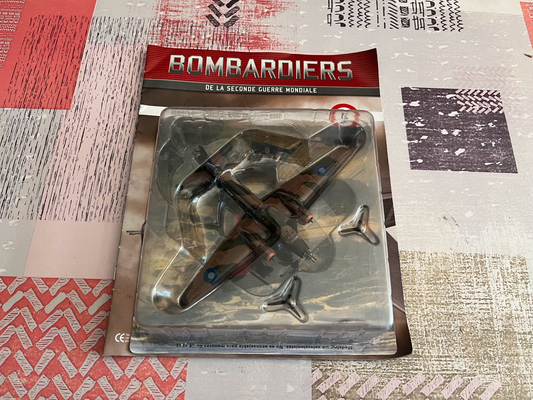Avion miniature Militaire Bombardier Vickers Wellington Mk X/XIV 1/144