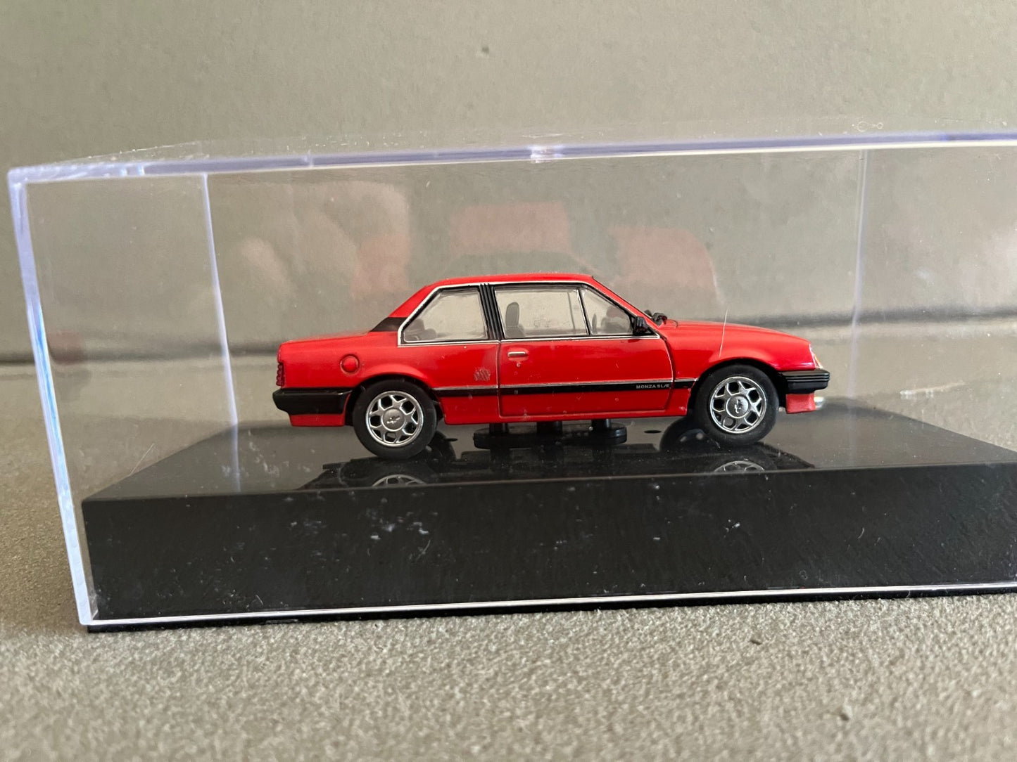 Voiture miniature Chevrolet Monza Serie I Sedan 1985 au 1/43