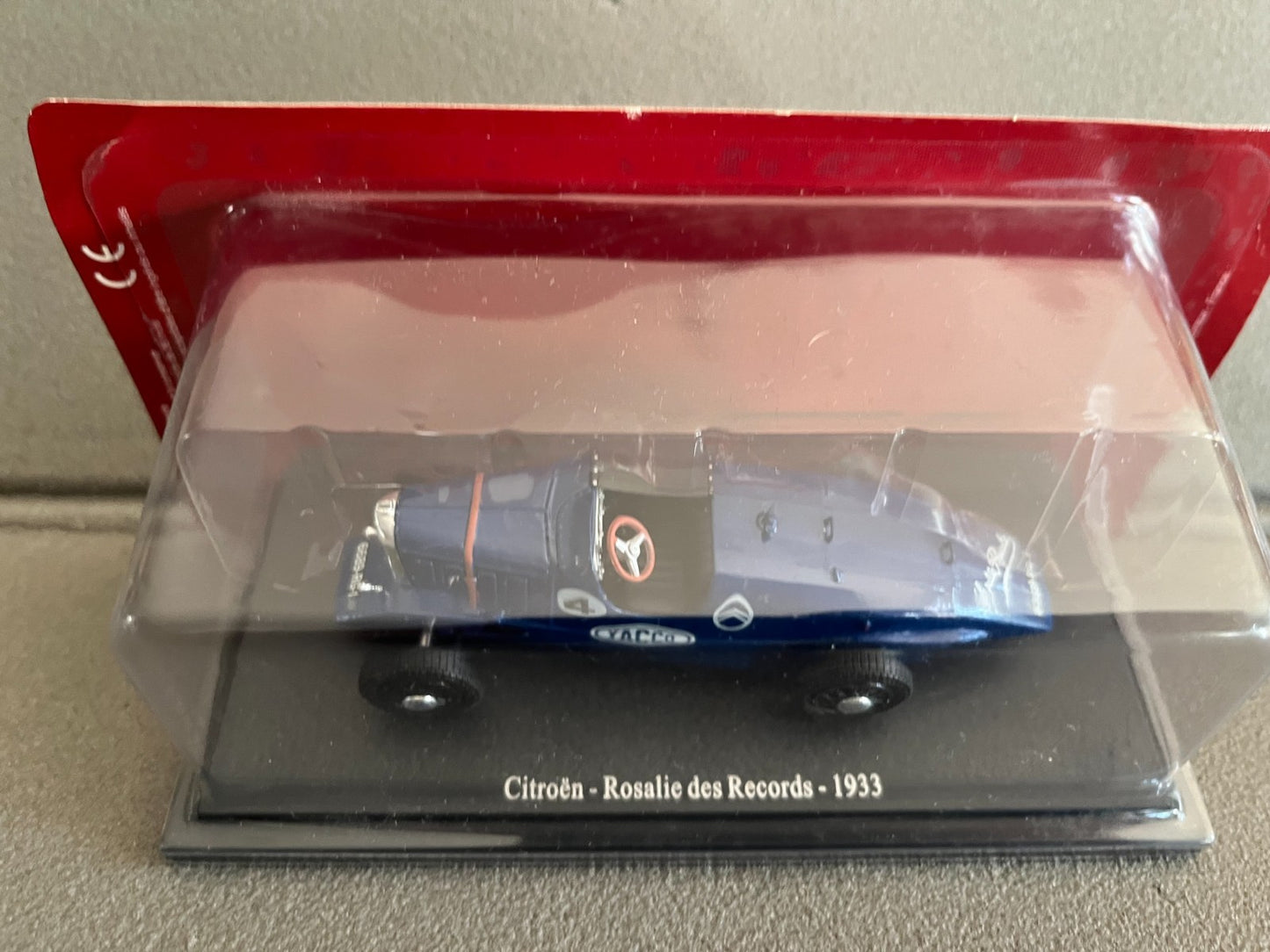 Voiture Miniature Citroen Rosalie des Records 1933 Edition Atlas au 1/43