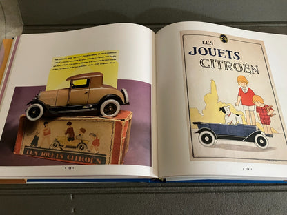 Livre Voiture Automobile Jouet Miniature Les Jouets Citroen MAEGHT Editeur