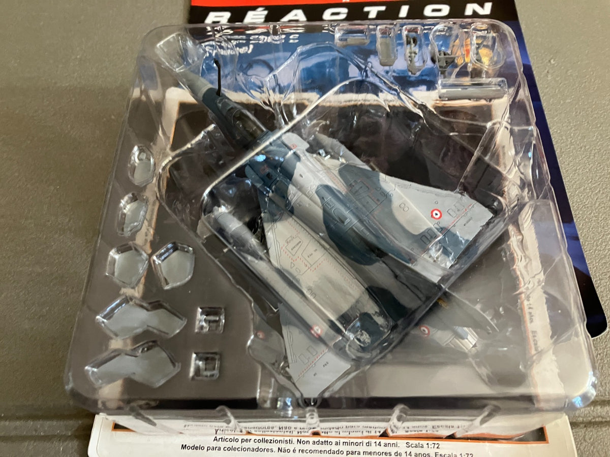 Avion miniature Militaire Combat à Réaction Mirage 2000 C France Altaya 1/72