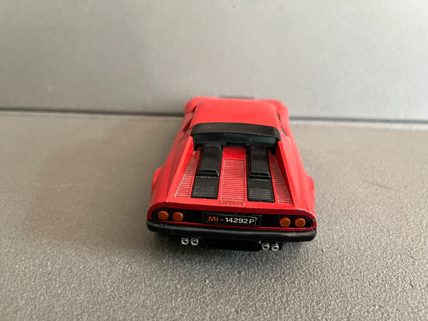 Ancienne Miniature Voiture Ferrari 512 BB Burago 1/24