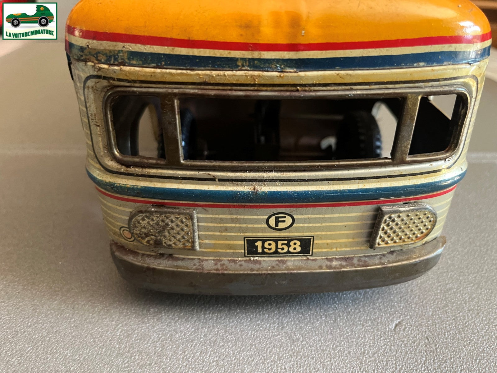 Jouet Ancien Tôle Bus Autobus Flèche d'argent France Jouets Vintage Mécanisme FJ