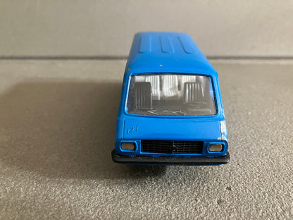 Ancienne Voiture Miniature RAF 2203 Novoexport Russe CCCP URSS N° A18 au 1/43