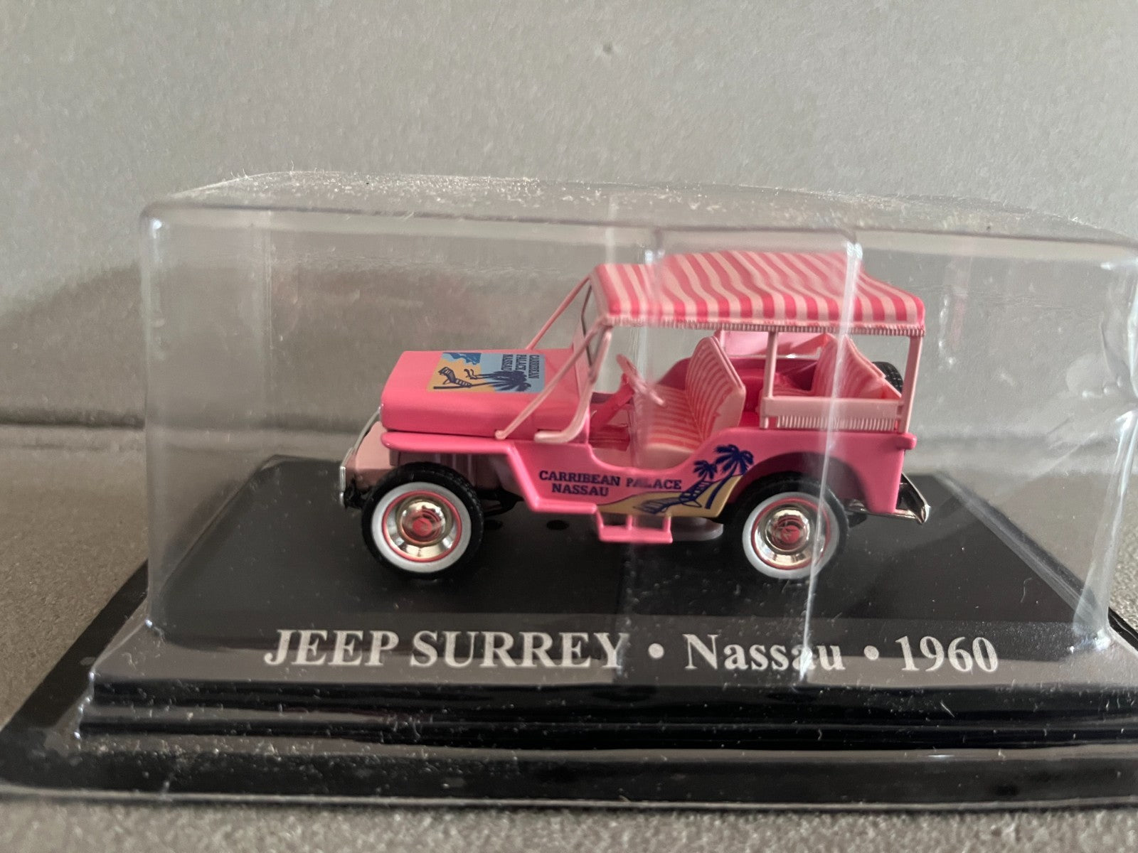 Voiture Miniature Jeep Surrey Nassau 1960 Taxi Du Monde au 1/43 Altaya