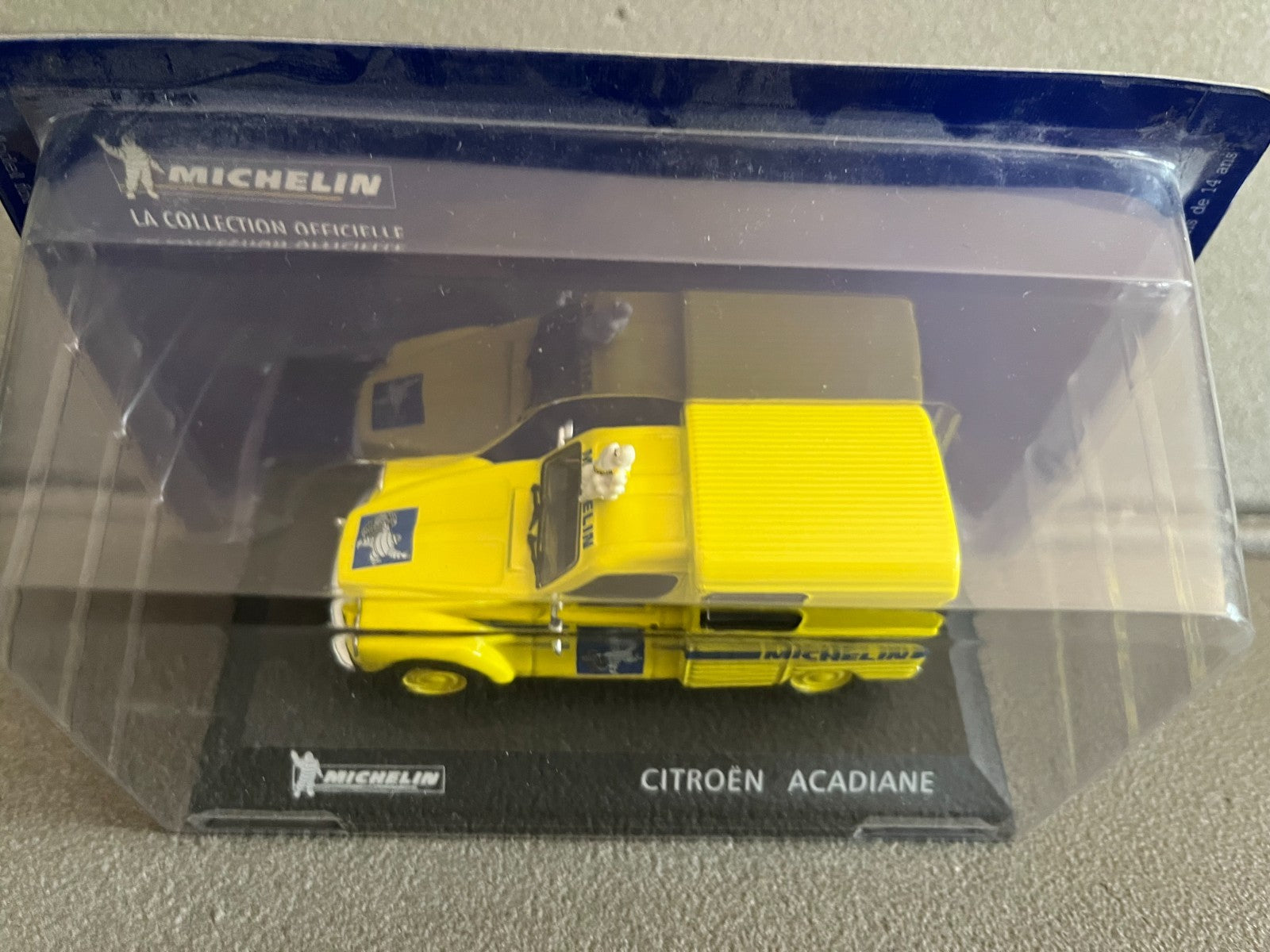 Voiture Miniature Citroen Acadiane Michelin au 1/43