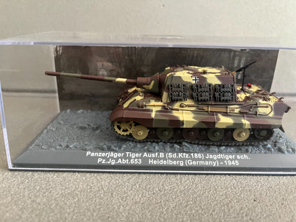 Miniature Militaire Char Tank Blindé Panzerjager Tiger Ausf.B Altaya 1/72