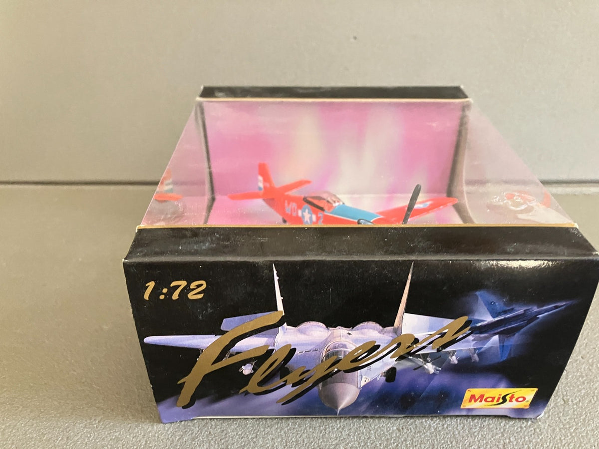 Avion miniature Militaire WWII Maisto Flyers 1/72
