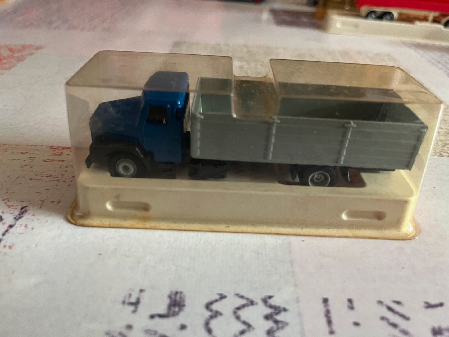 Voiture Miniature Camion Volvo Efsi Holland Echelle Type Majorette