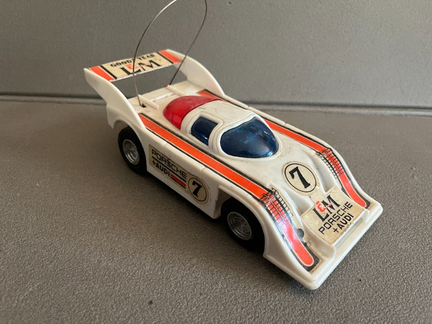 Jouet Ancien Voiture Miniature Plastique L&M Porsche Audi Taiwan
