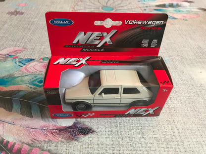 Voiture miniature Volkswagen Golf I 1 GTI Welly 1/34 - 1/36 - 1/39