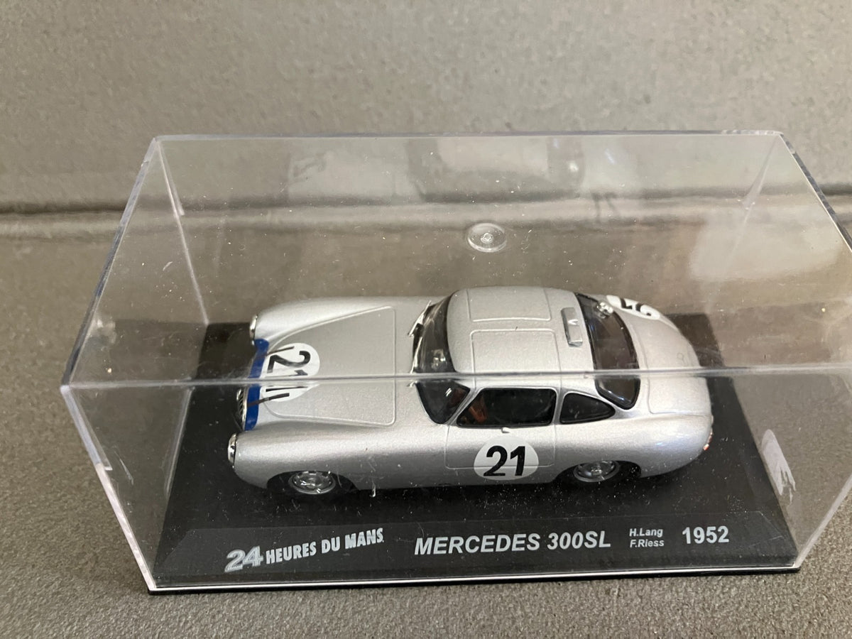 Voiture Miniature Mercedes 300SL 1958 24 Heures du Mans Altaya au 1/43