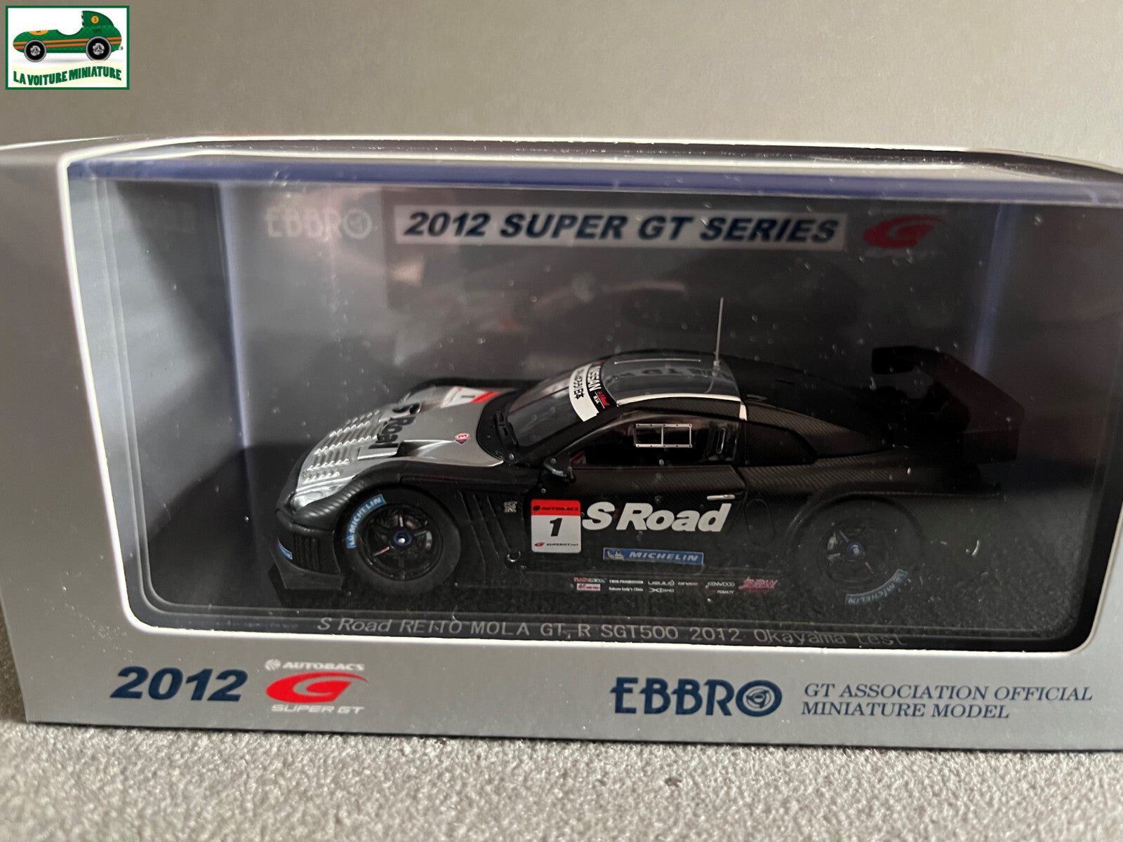 Voiture Miniature S Road Reito Mola GT-R SGT500 2012 Ebbro au 1/43