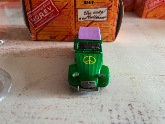 Voiture Miniature 2 CV Citroen 2cv 6 1974 Flower Power Norev 1/43