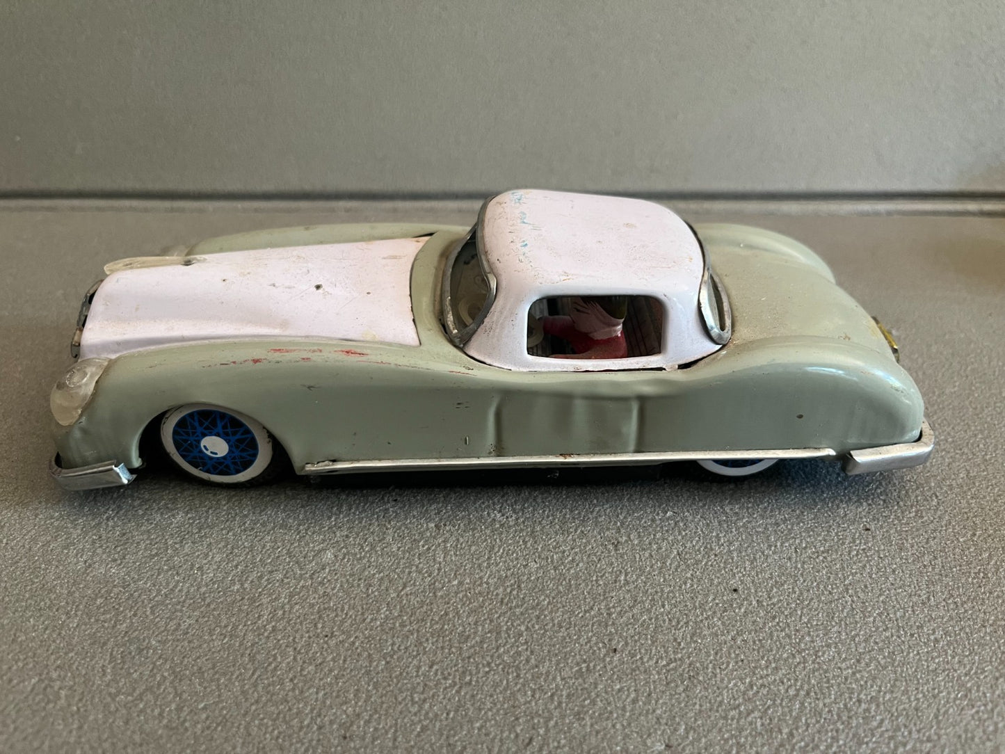 Jouet Ancien Voiture Miniature Tôle China MF 753 Friction