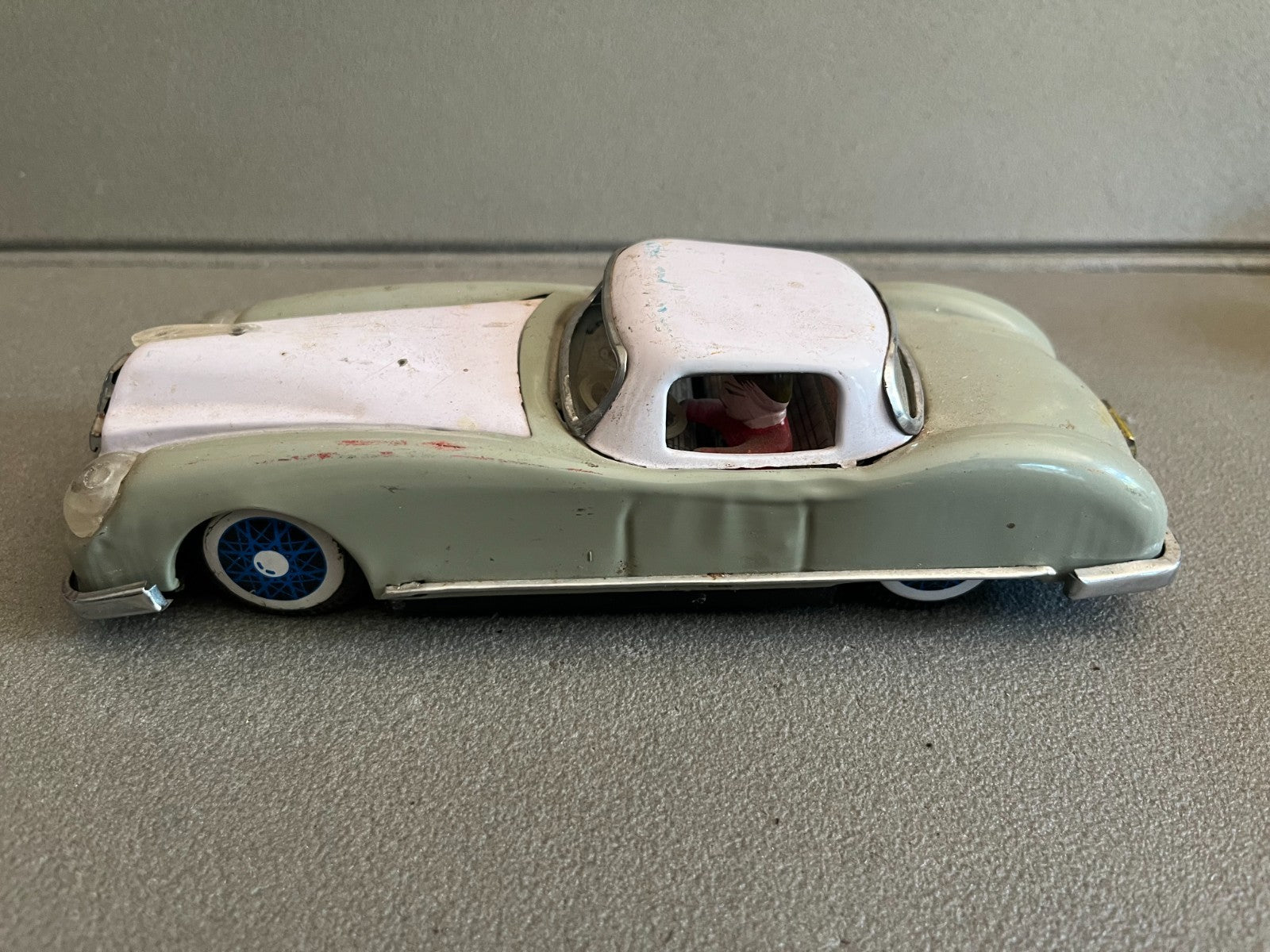 Jouet Ancien Voiture Miniature Tôle China MF 753 Friction