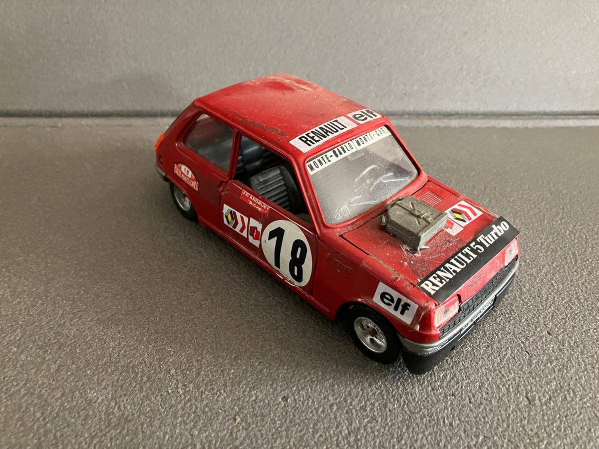 Ancienne Voiture Miniature Renault R5 Rallye Monte Carlo Burago Italy  au 1/24